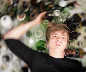Alcohol Poisoning Signs, Symptoms, and Treatment