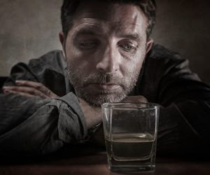 12 Questions to Help You Recognize the Signs of Alcoholism