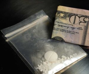 Coke and Molly: What You Need to Know About the Risks