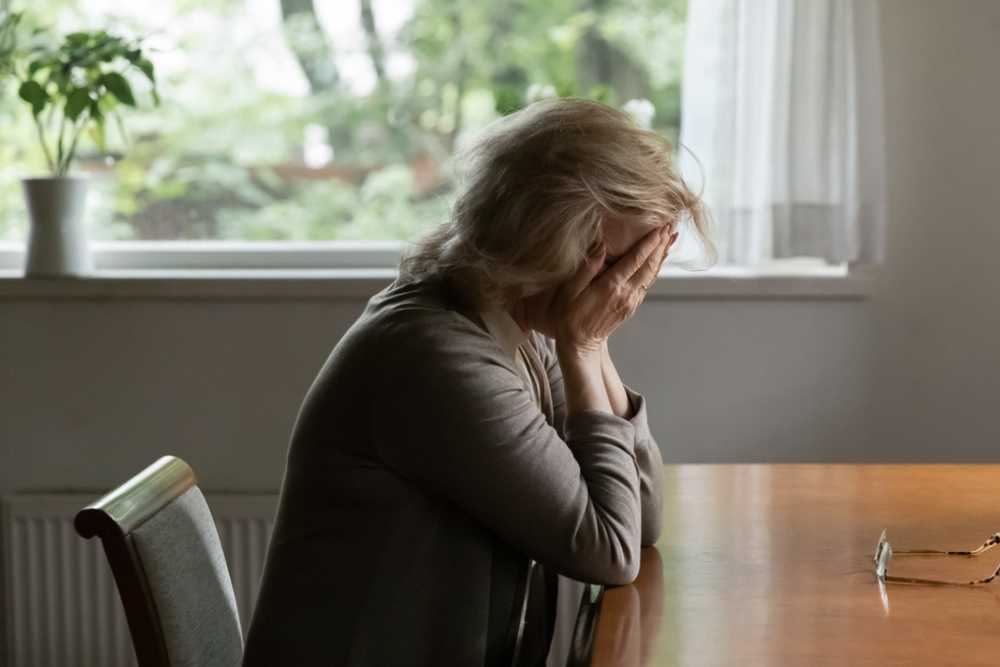 from brain zaps to fatigue the full range of effexor withdrawal symptoms | WhiteSandsTreatment from brain zaps to fatigue the full range of effexor withdrawal symptoms