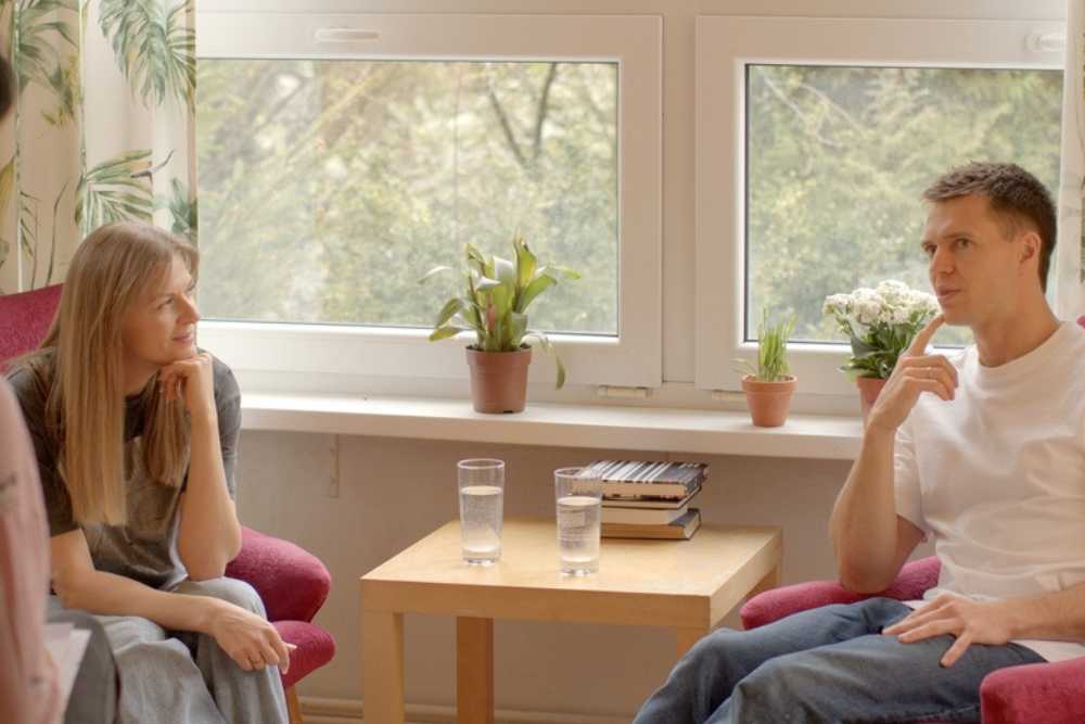 helping not hurting someone with addiction how to help a loved one