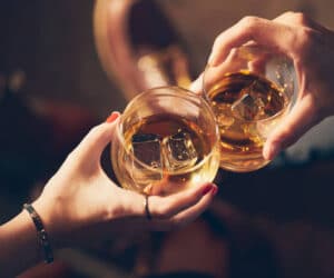 Can You Drink Alcohol While Taking Hydroxyzine?