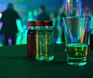 Helping Someone You Love: Staging an Alcohol Intervention That Works