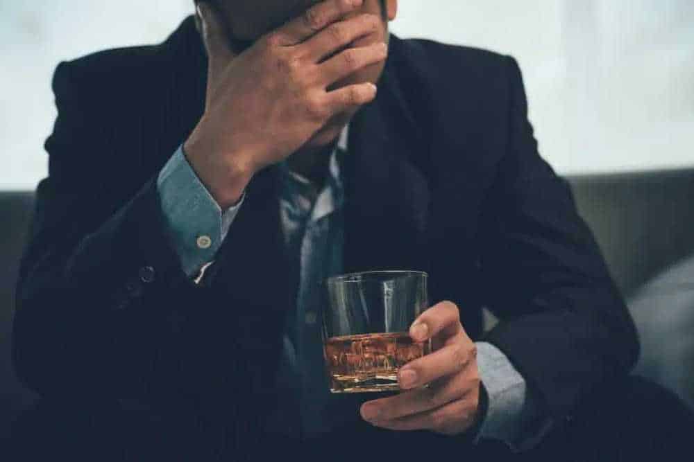 prozac and alcohol dangers of mixing