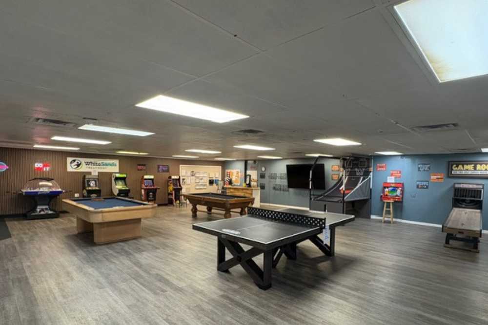addiction treatment recovery center in fort myers