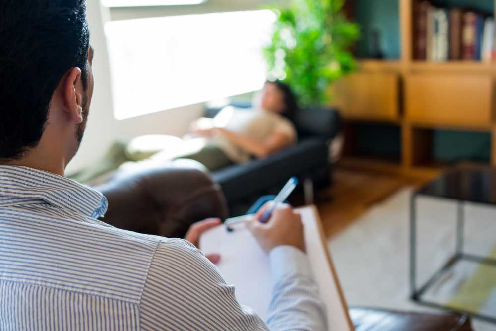 prednisone and alcohol risks