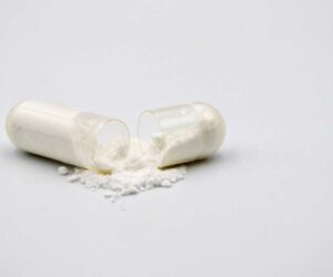Klonopin and Xanax Compared: Differences, Uses, and Risks