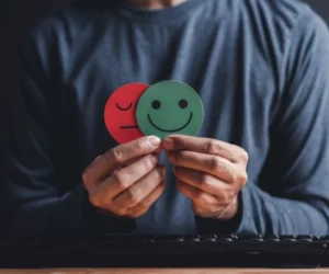 Managing Bipolar Disorder with Treatment Programs in Orlando